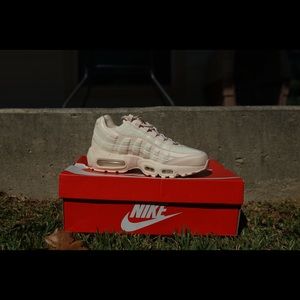 Nike Air Max 95 LX “Guava Ice”